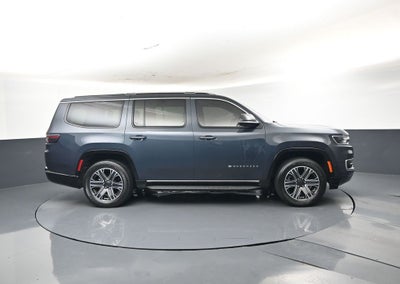 2023 Jeep Wagoneer Base