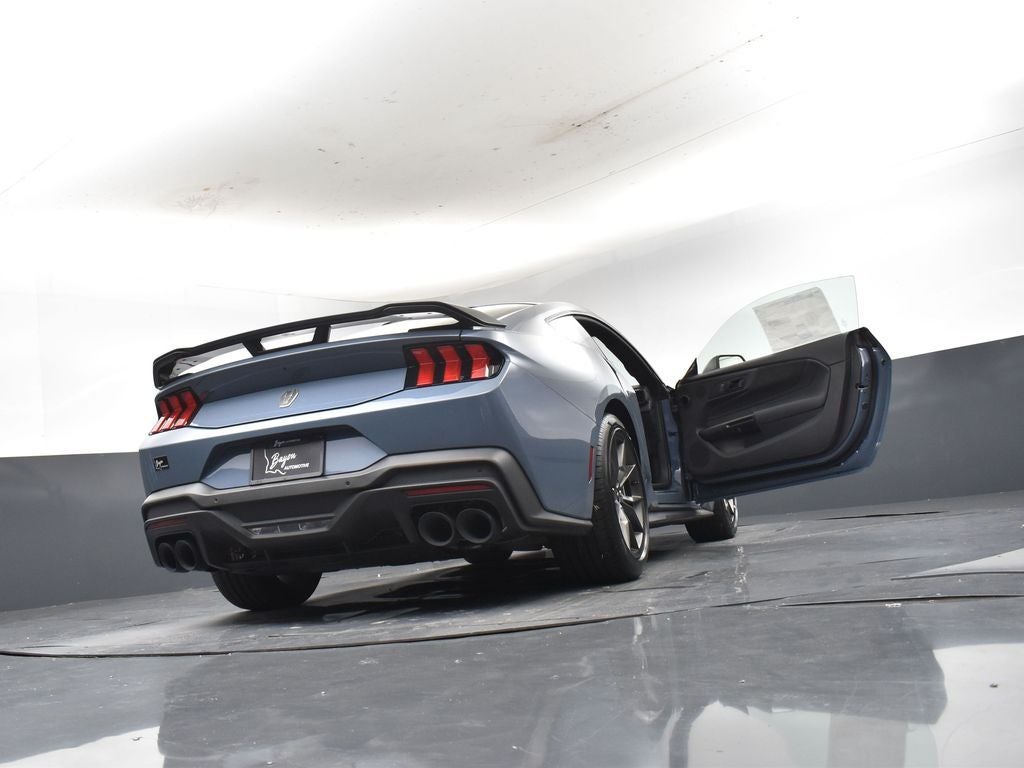 2025 Ford Mustang Dark Horse 700A