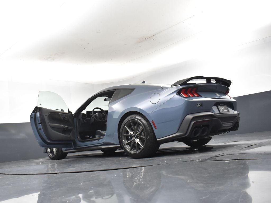 2025 Ford Mustang Dark Horse 700A