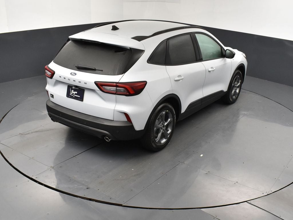 2026 Ford Escape ST-Line 300A