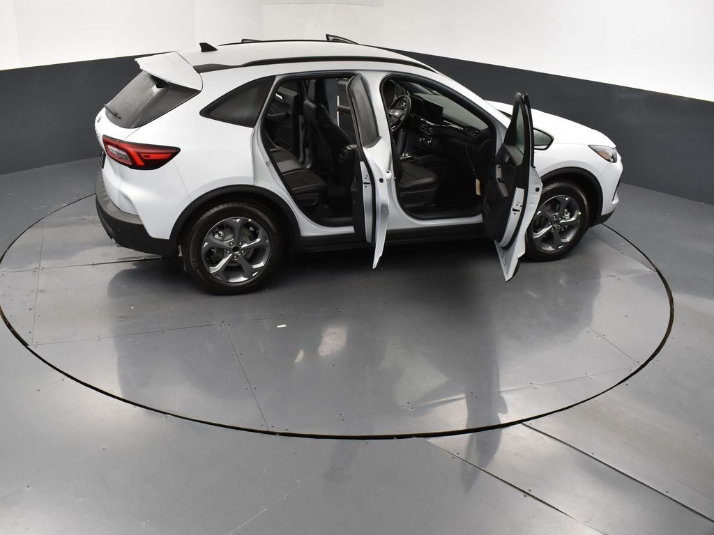 2026 Ford Escape ST-Line 300A