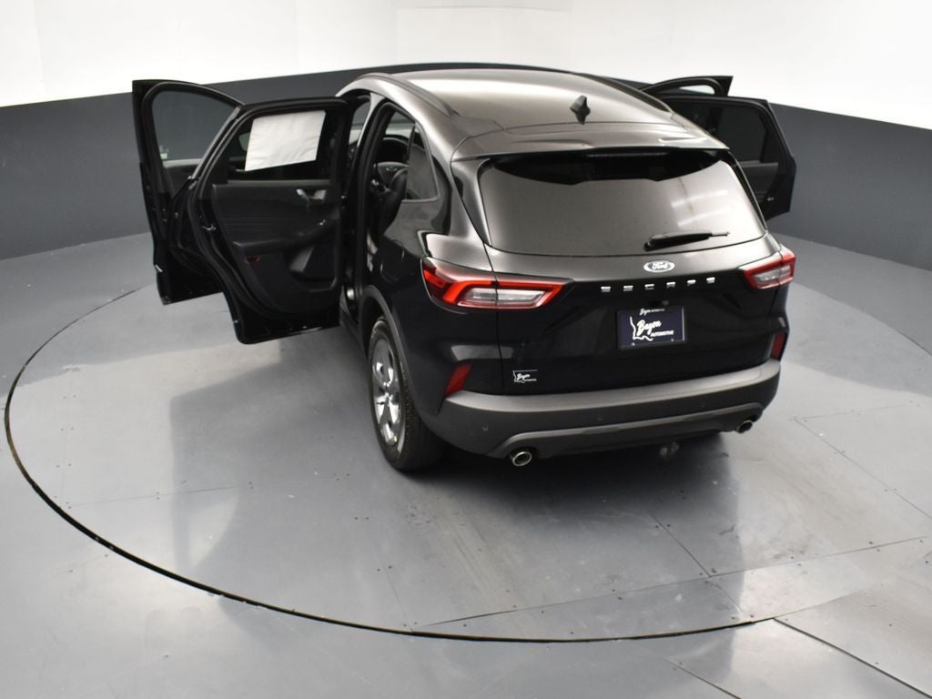 2026 Ford Escape ST-Line 300A