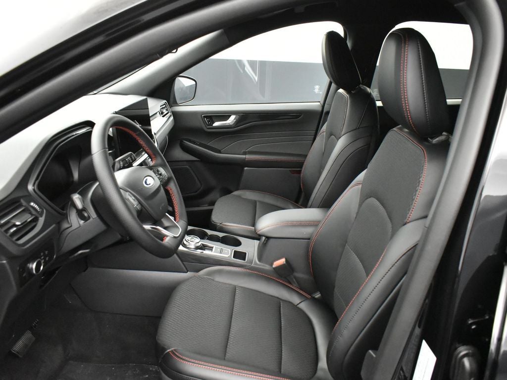 2026 Ford Escape ST-Line 300A