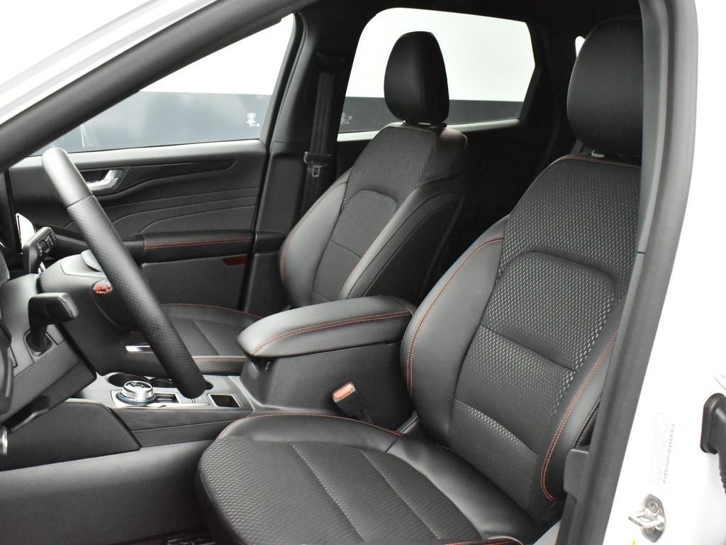 2026 Ford Escape Hybrid ST-Line Select 400A