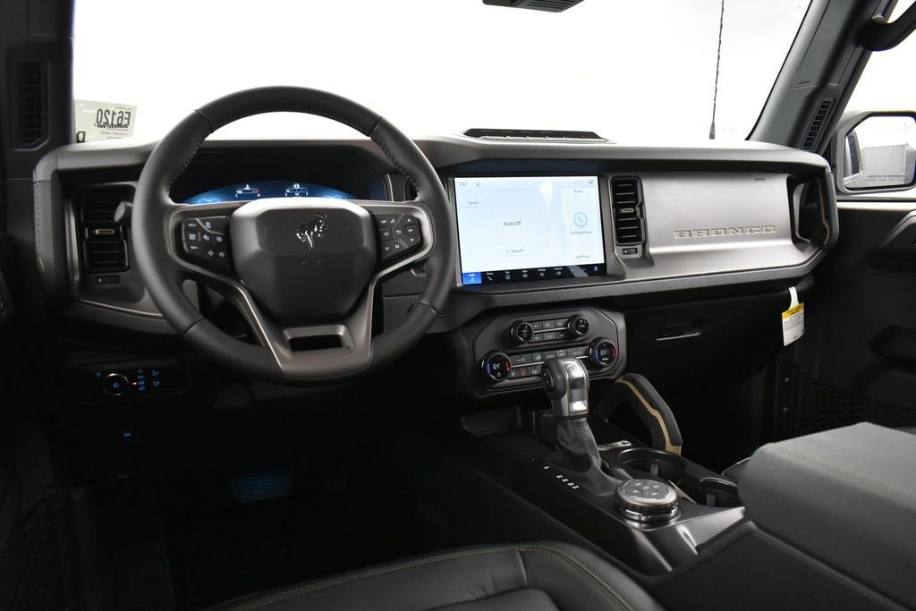 2026 Ford Bronco Badlands 334A