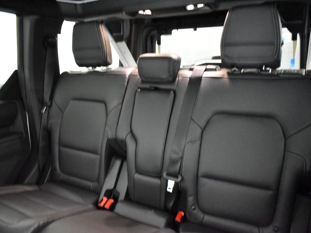 2025 Ford Bronco Badlands 334A