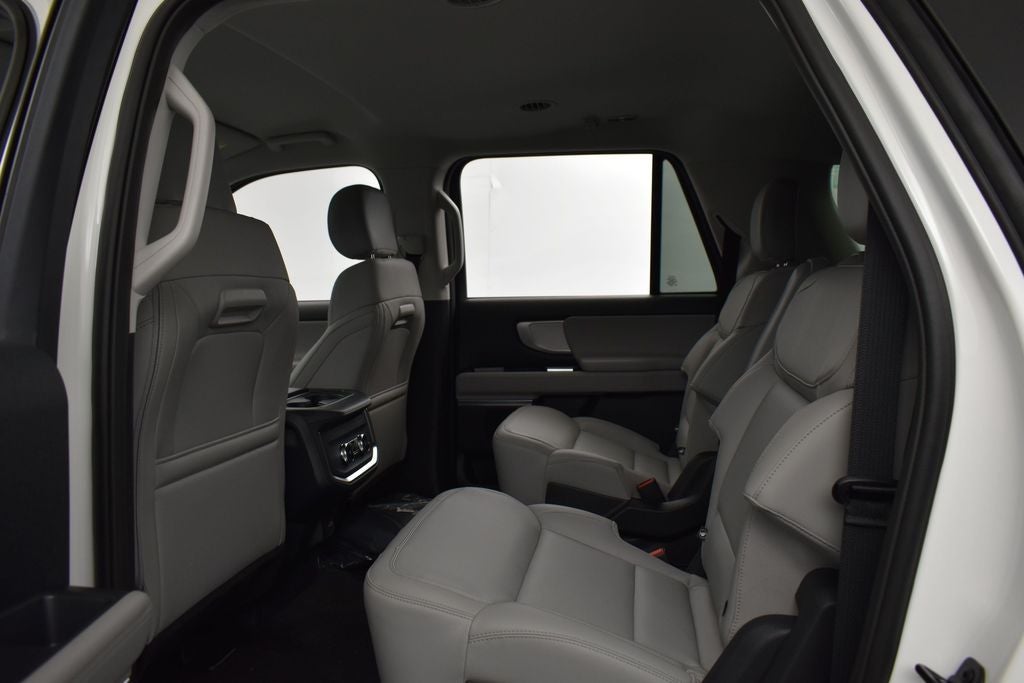 2027 Ford Expedition Max Active 202A