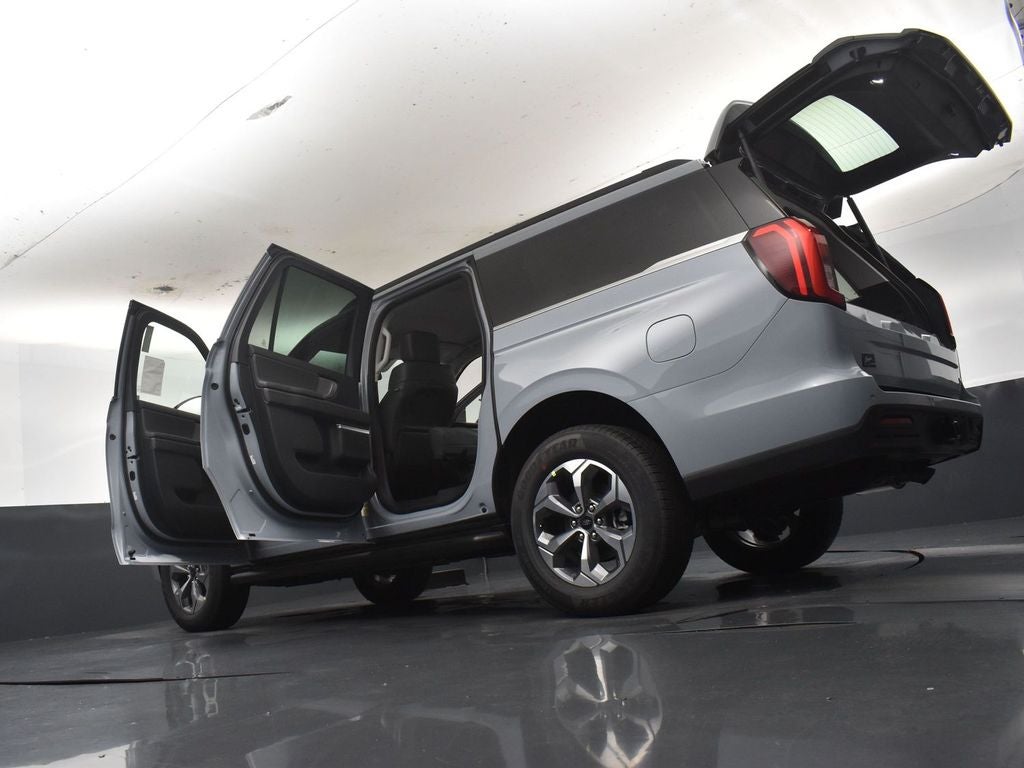 2027 Ford Expedition Max Active 202A