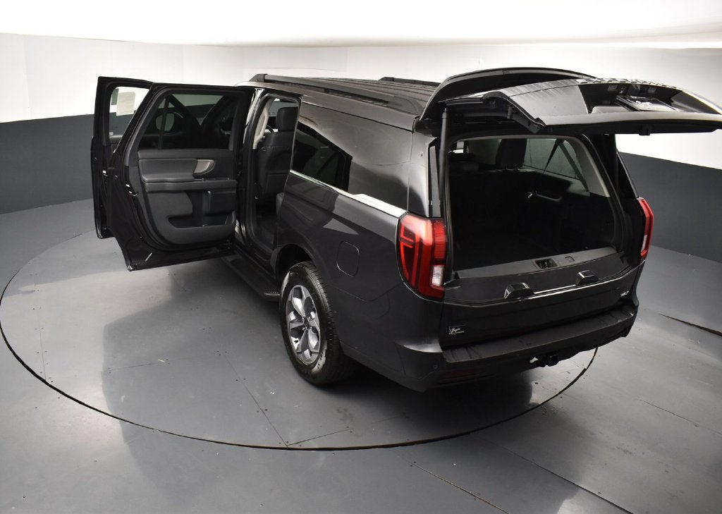 2027 Ford Expedition Max Active 202A