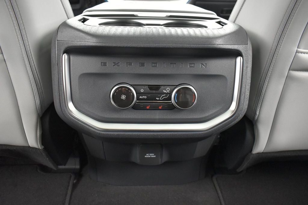 2027 Ford Expedition Max Platinum 600A