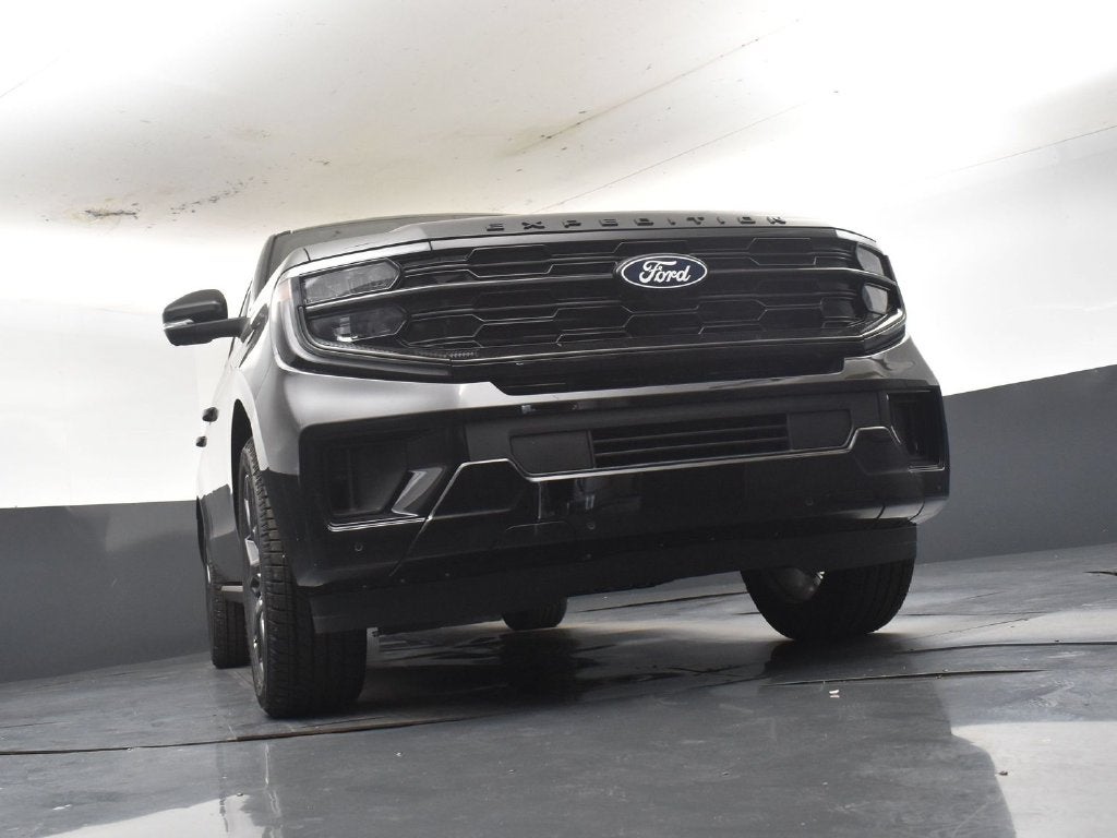 2027 Ford Expedition Max Platinum 600A