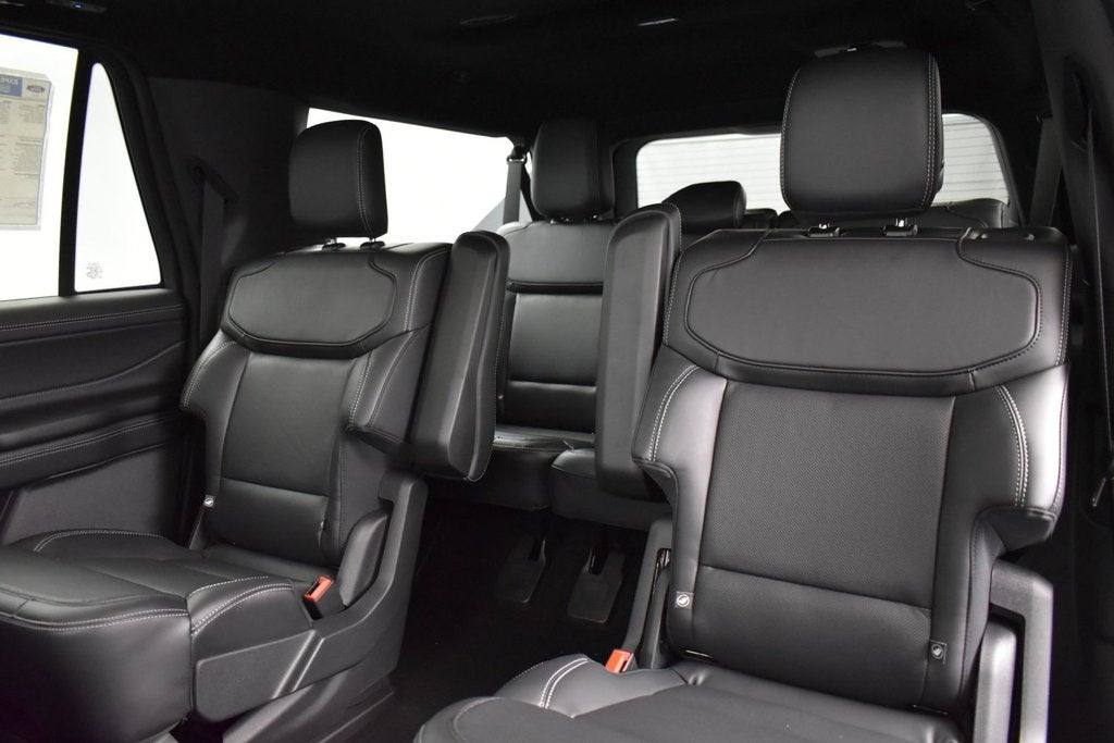 2027 Ford Expedition Max Platinum 600A