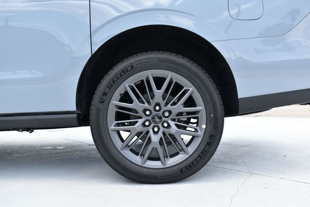 2027 Ford Expedition Max Platinum 600A