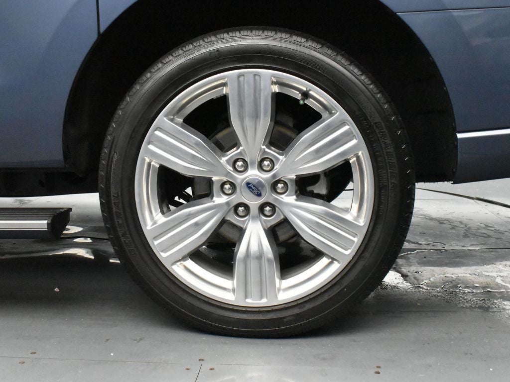 2022 Ford Expedition Max Platinum 600A