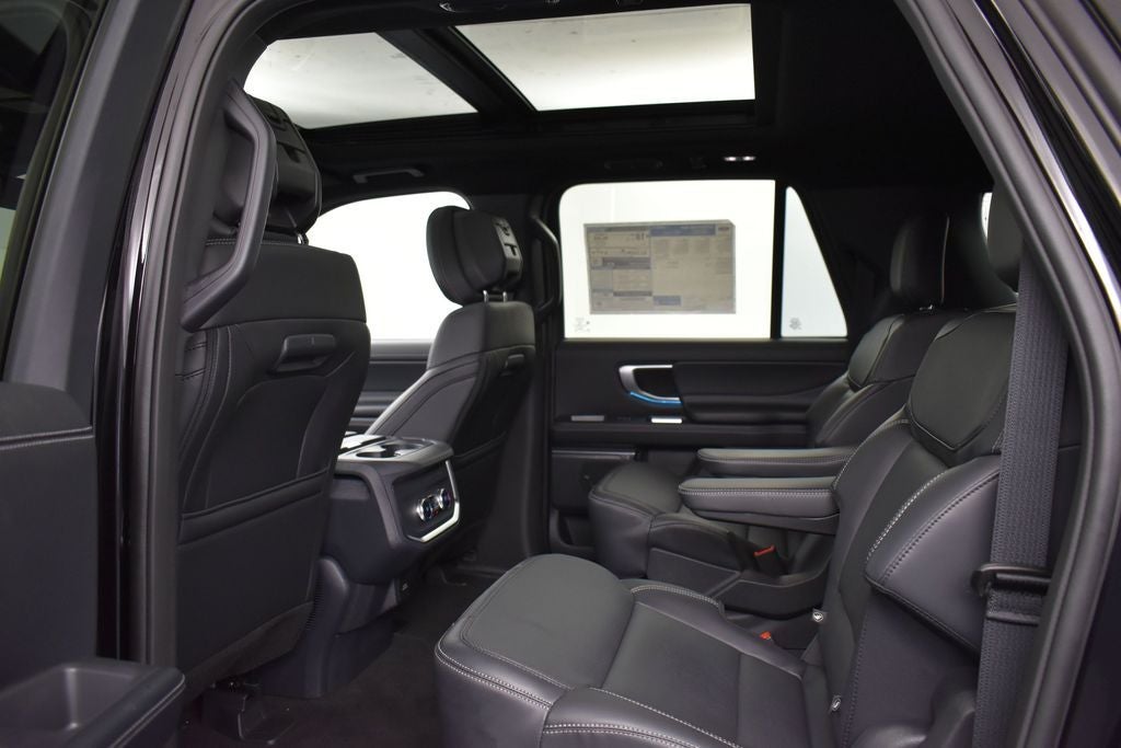2026 Ford Expedition Max Platinum 600A
