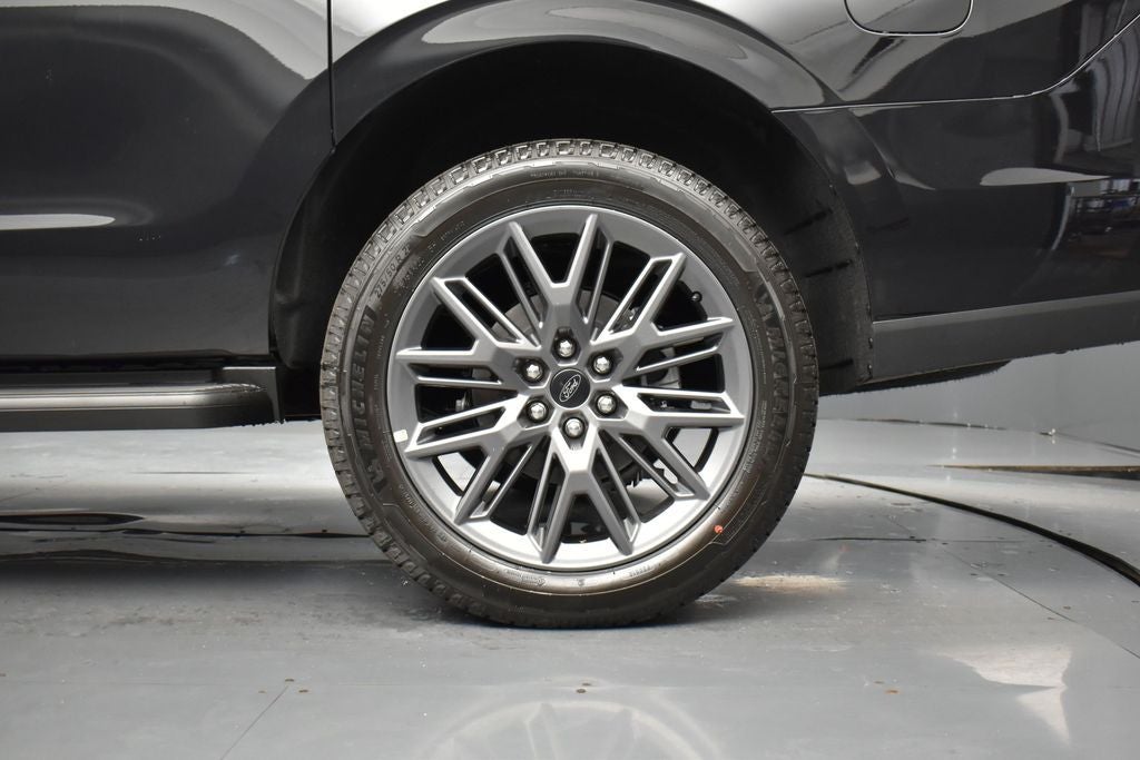 2026 Ford Expedition Max Platinum 600A
