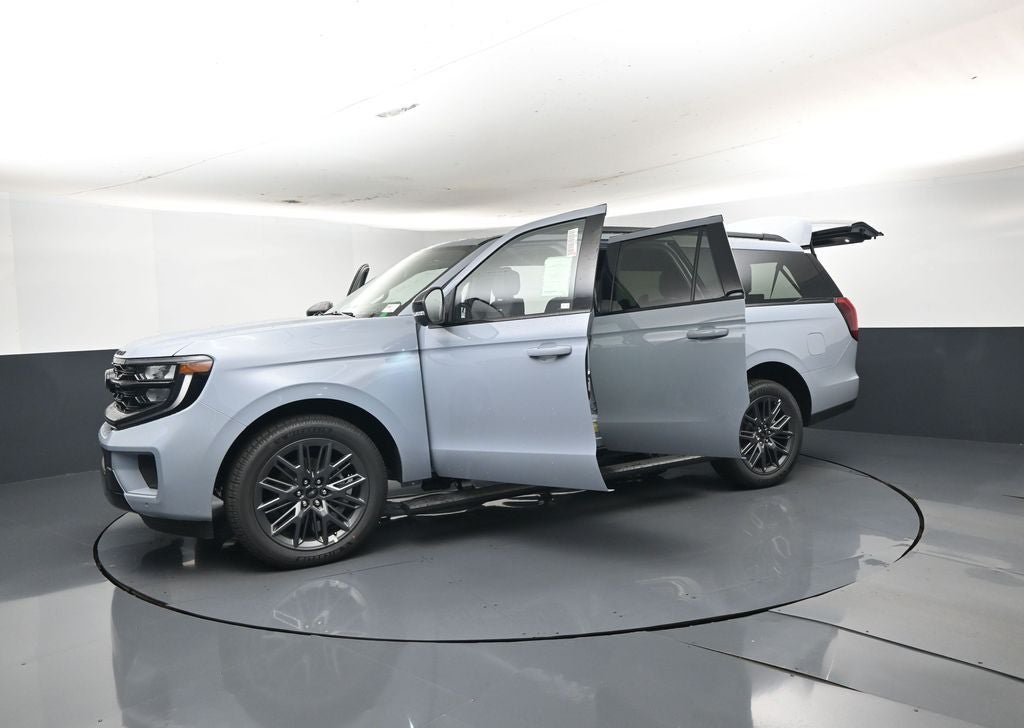 2027 Ford Expedition Max Platinum 600A