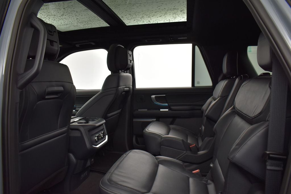 2027 Ford Expedition Max Platinum 600A