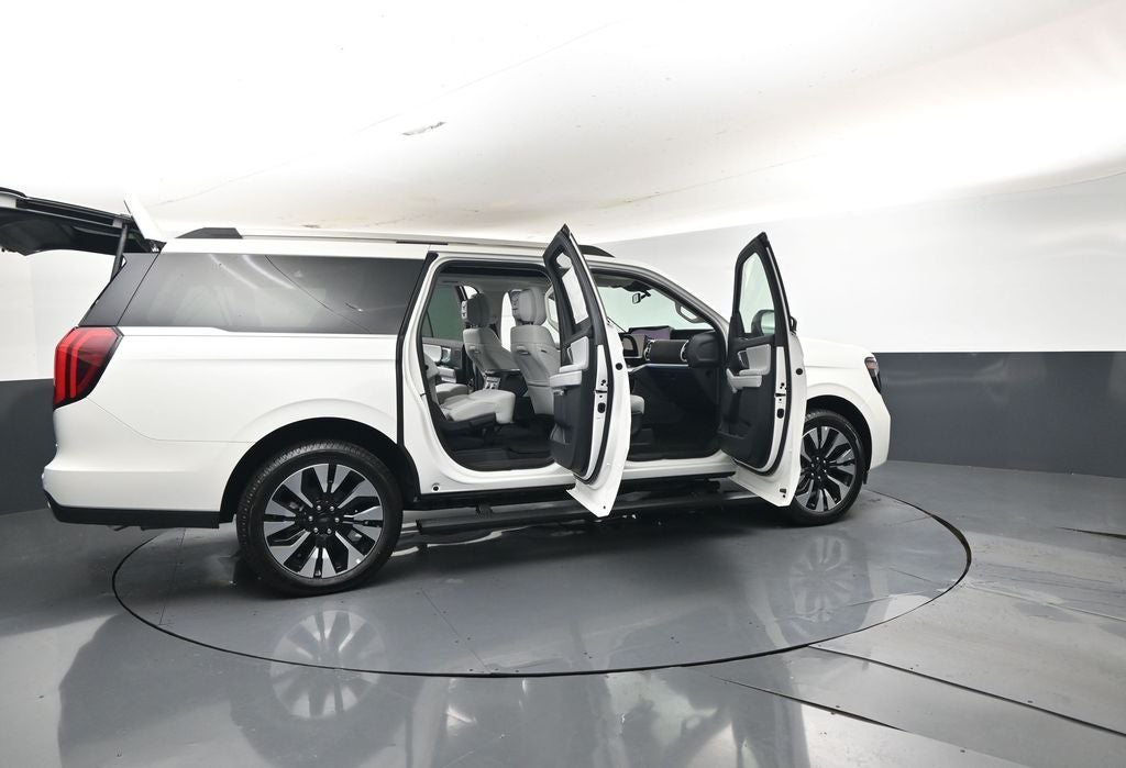 2026 Ford Expedition Max Platinum 600A