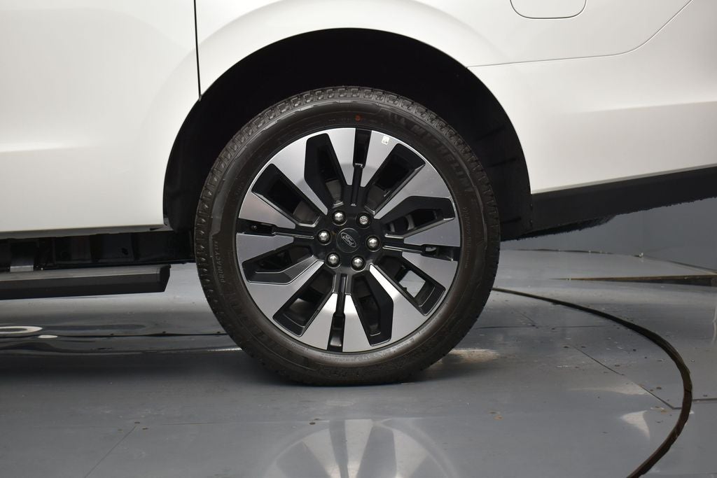 2026 Ford Expedition Max Platinum 600A