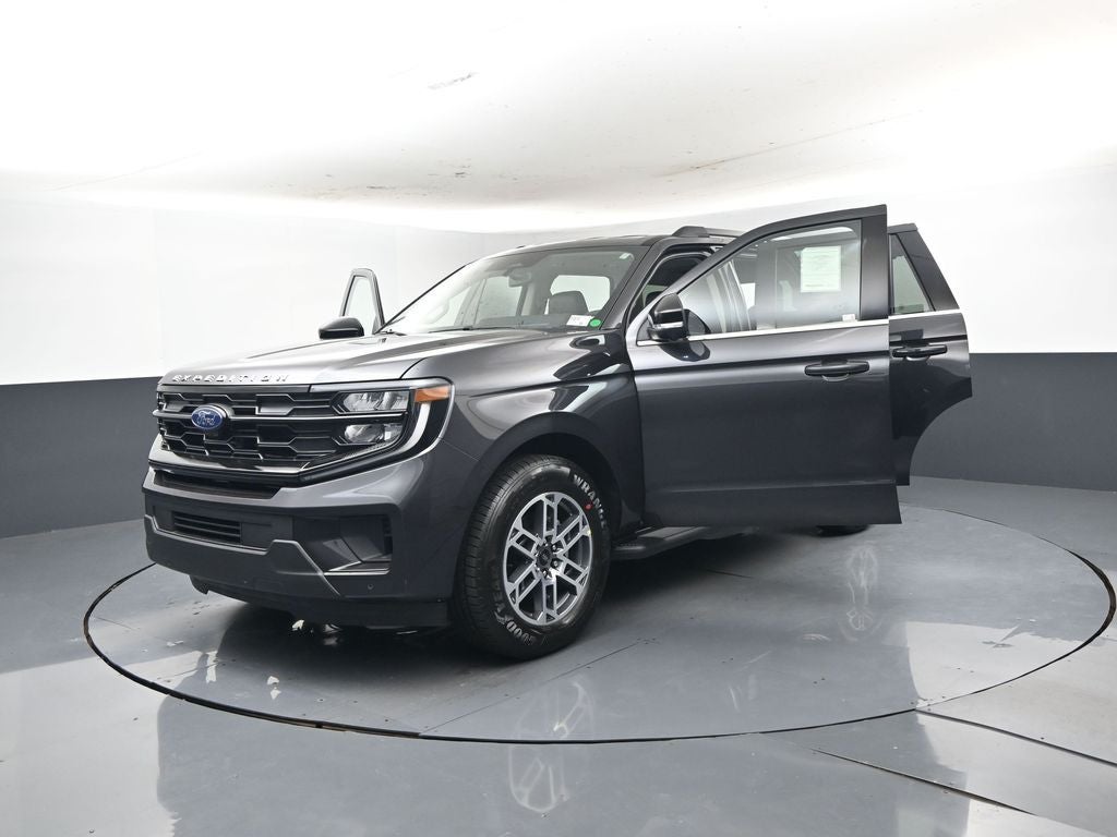 2026 Ford Expedition Active 202A