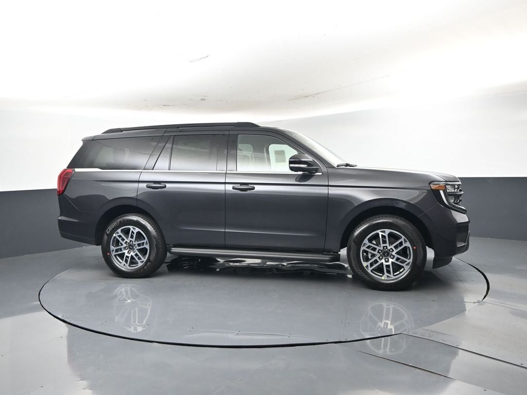 2026 Ford Expedition Active 202A