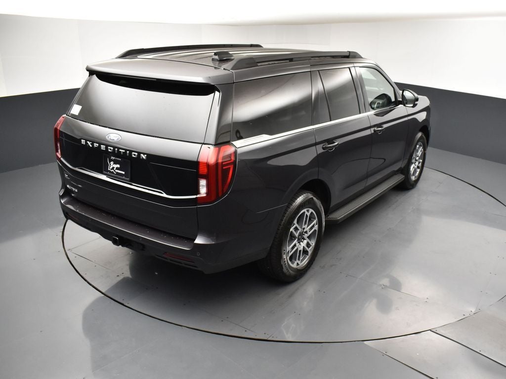 2026 Ford Expedition Active 202A