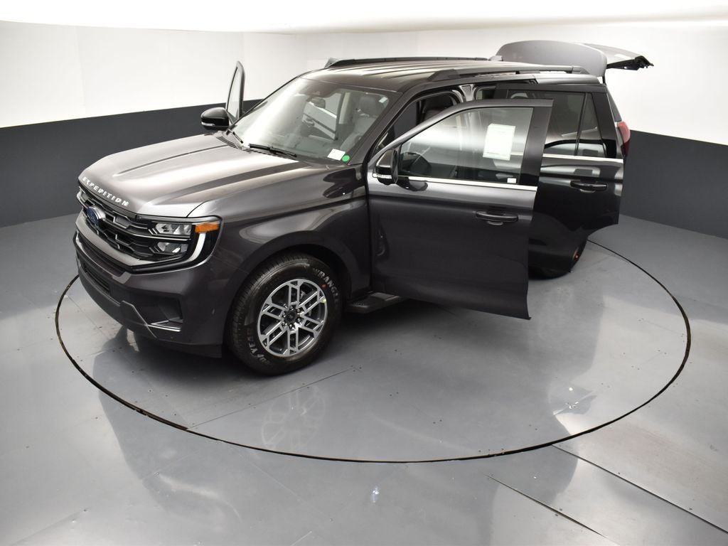 2026 Ford Expedition Active 202A