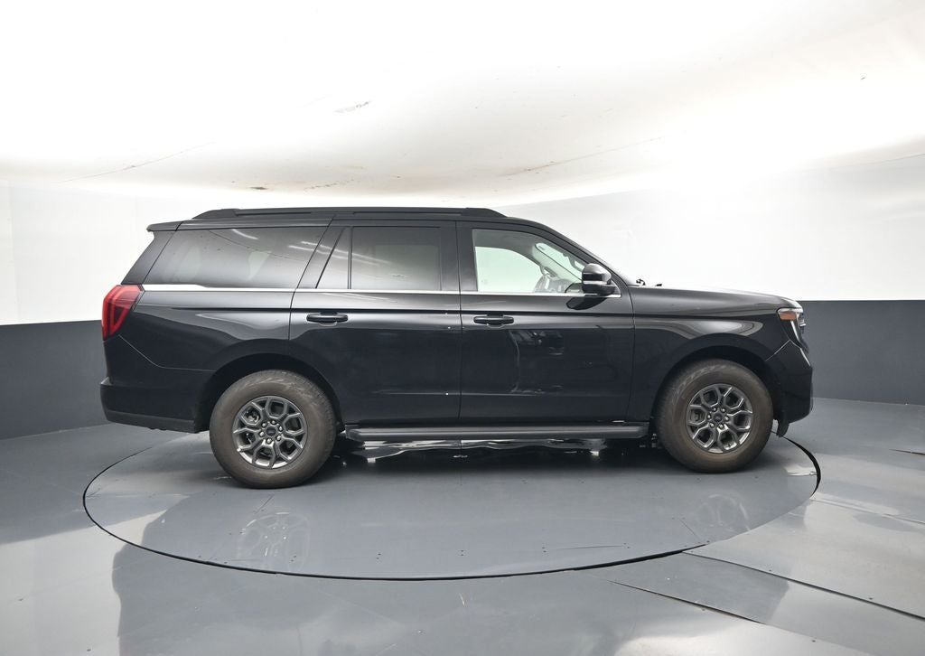 2026 Ford Expedition Active 202A