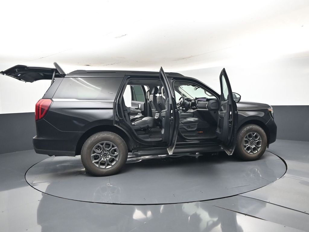2026 Ford Expedition Active 202A