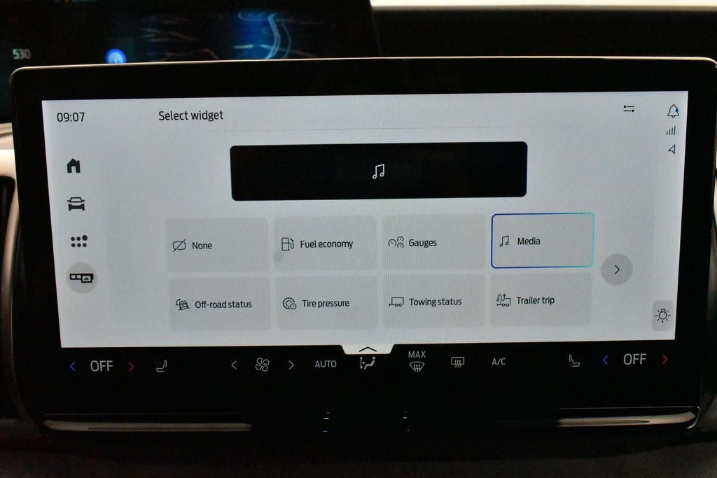 2026 Ford Expedition Active 202A