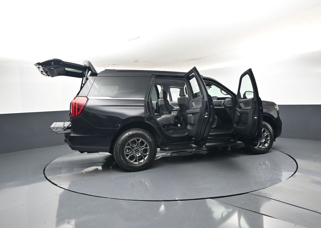 2026 Ford Expedition Active 202A