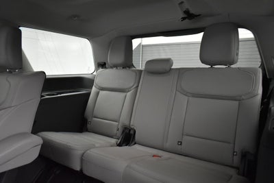2027 Ford Expedition Active 202A
