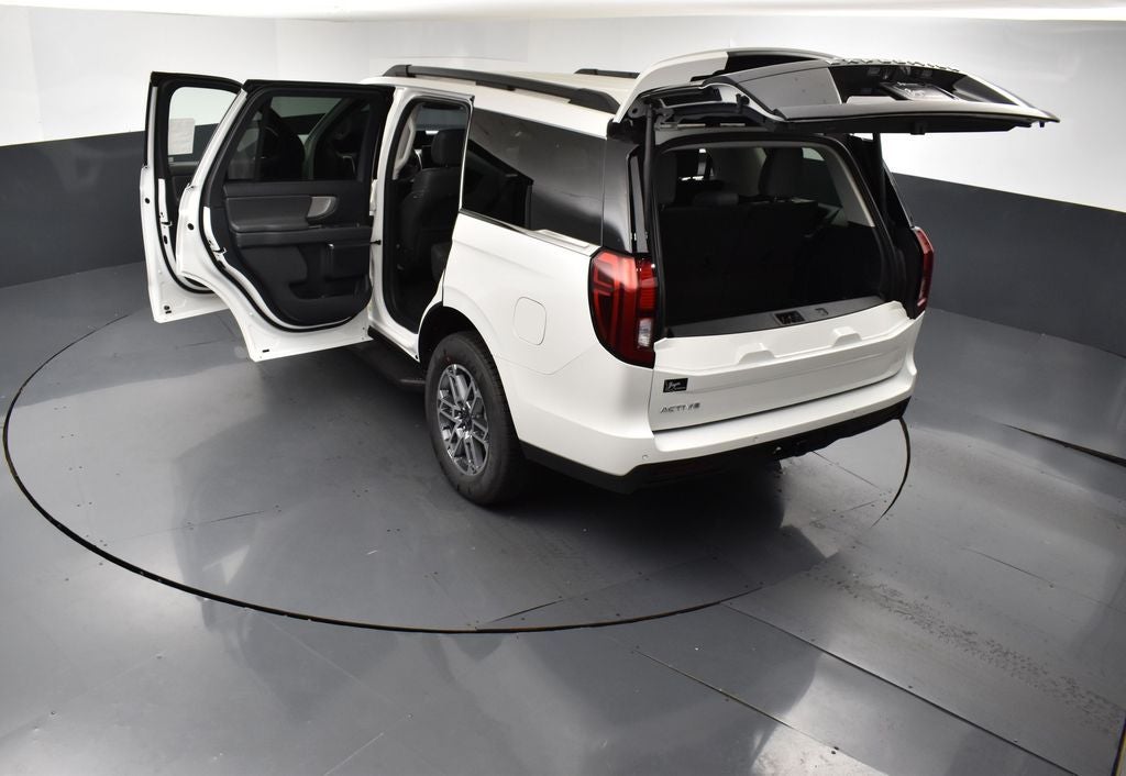 2026 Ford Expedition Active 202A