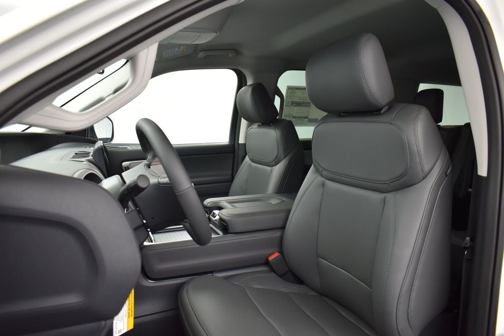 2026 Ford Expedition Active 202A