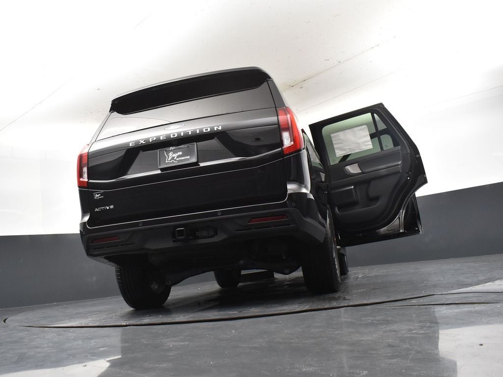 2026 Ford Expedition Active 202A