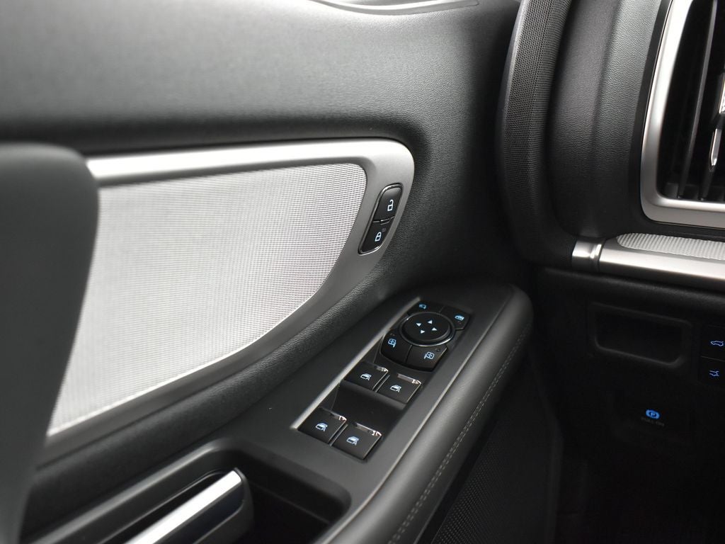 2026 Ford Expedition Active 202A