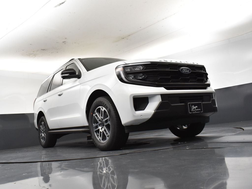 2026 Ford Expedition Active 202A