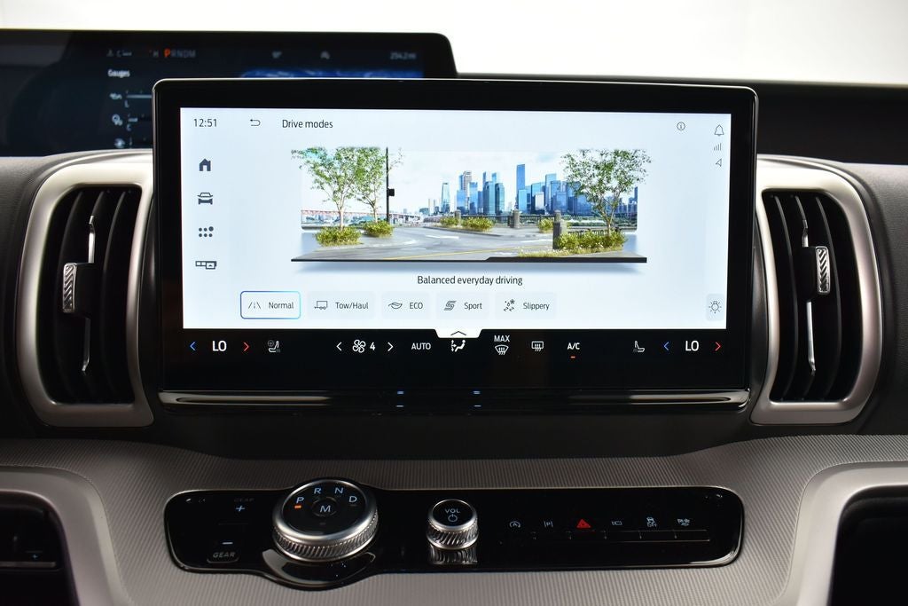 2026 Ford Expedition Active 202A