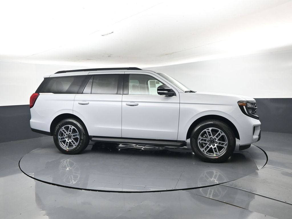 2026 Ford Expedition Active 202A