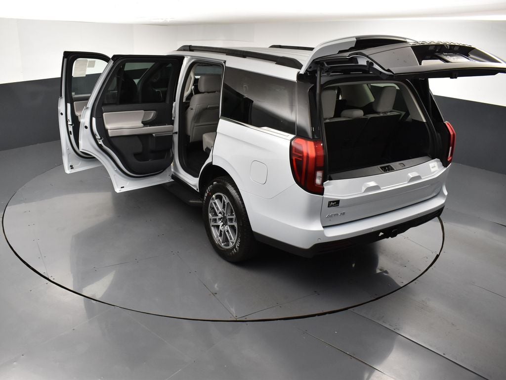 2026 Ford Expedition Active 202A