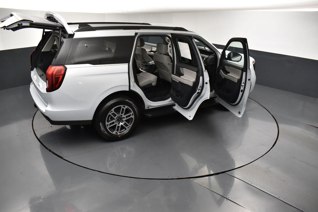 2026 Ford Expedition Active 202A