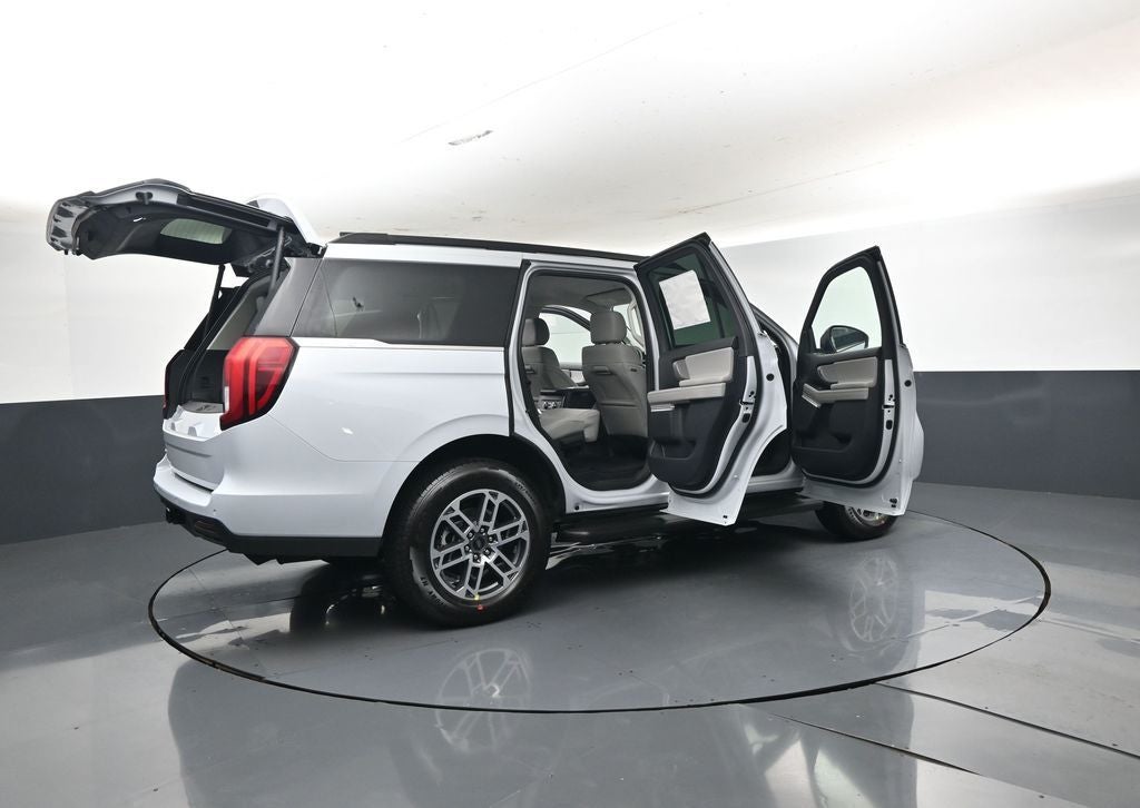 2026 Ford Expedition Active 202A