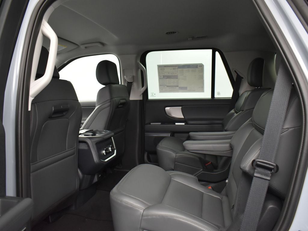 2026 Ford Expedition Active 202A