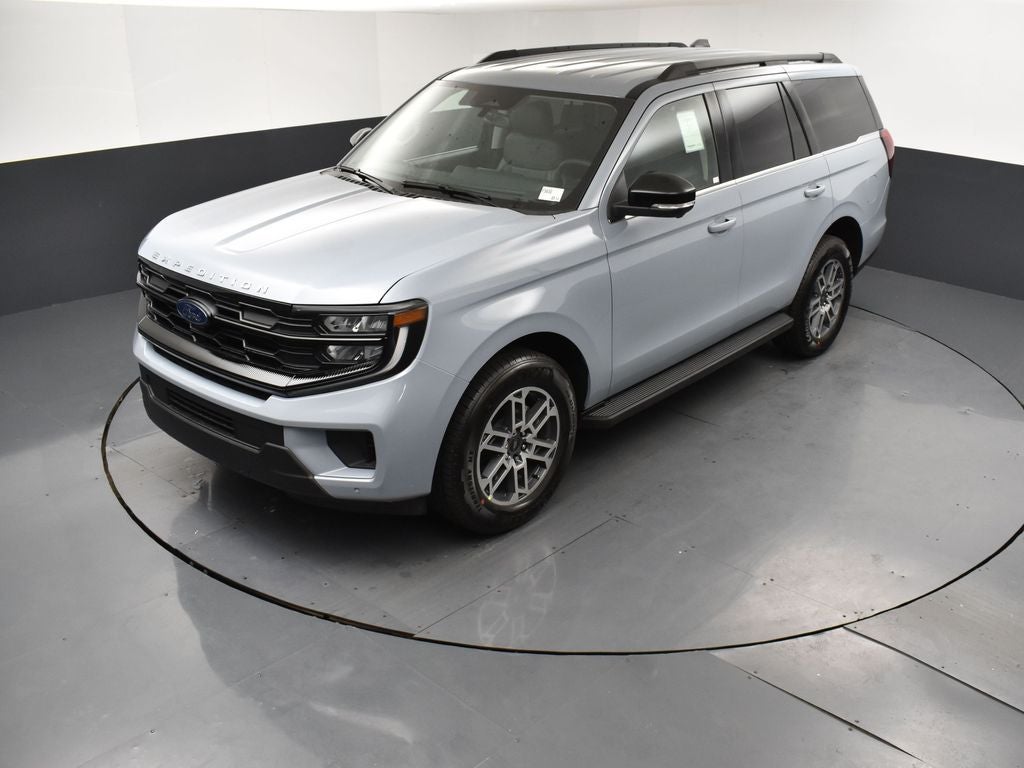 2026 Ford Expedition Active 202A