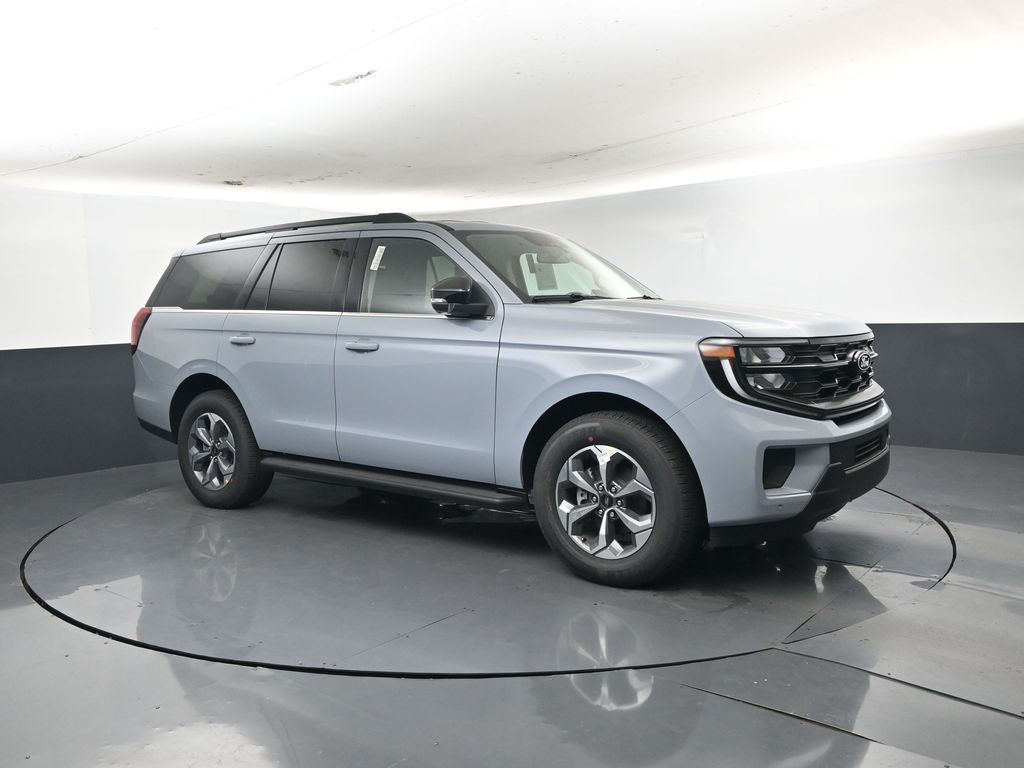 2027 Ford Expedition Active 202A