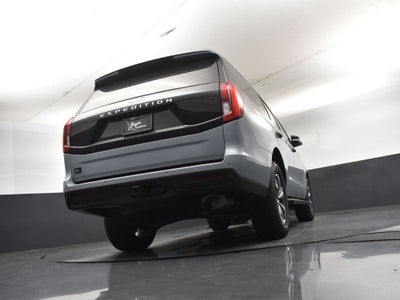 2027 Ford Expedition Active 202A