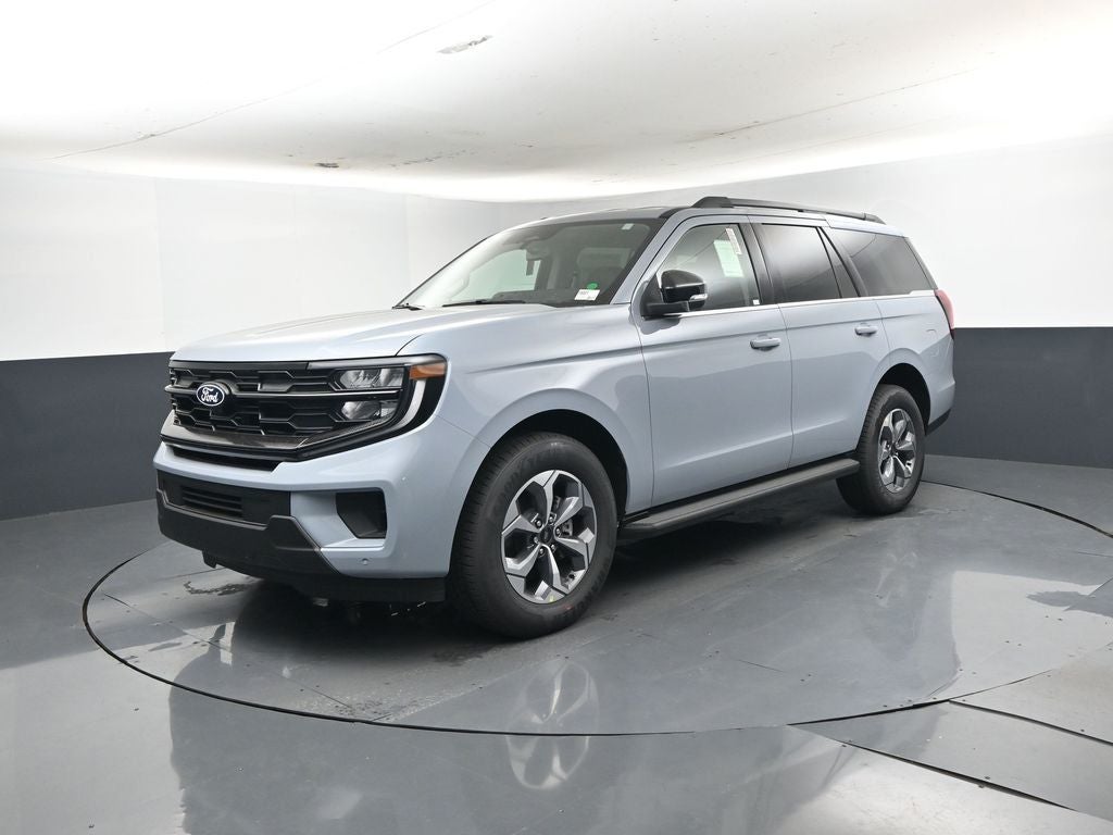 2027 Ford Expedition Active 202A