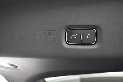 2027 Ford Expedition Active 202A