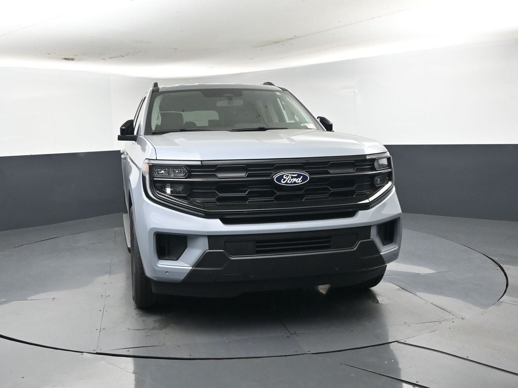 2027 Ford Expedition Active 202A